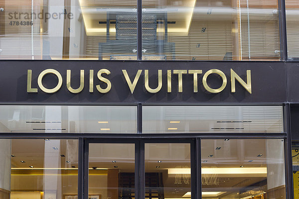 Louis Vuitton  Luxusgeschäft  Neuer Wall  Hamburg  Deutschland  Europa