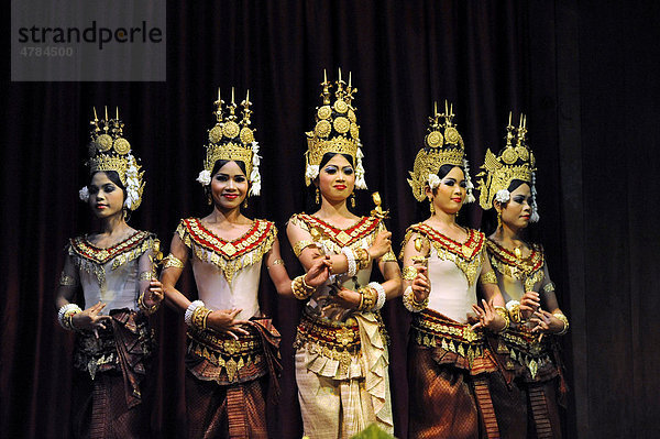 Apsara-Tänzerinnen  Siem Reap  Kambodscha  Südostasien  Asien