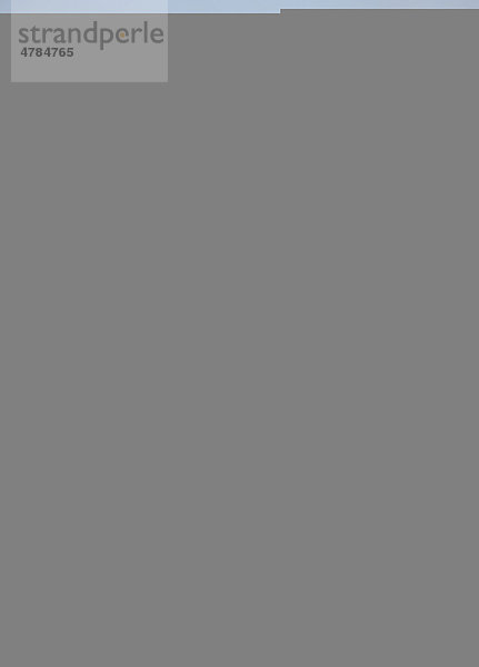 Gasometer der Kokerei Prosper  mit großem Plakat der Gewerkschaft IGBCE Unsere Kohle hat Zukunft zum Erhalt der Kohlestandorte in Deutschland  gegen das vorzeitige Ende der Kohleförderung und Subventionsabbau durch die EU  Bottrop  Nordrhein-Westfalen  Deutschland  Europa