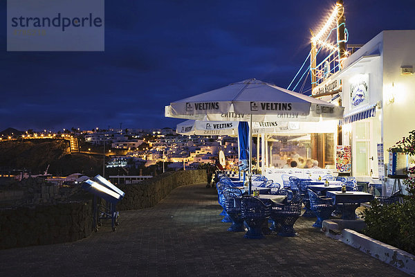 Restaurant an der Promenade in Puerto del Carmen  Lanzarote  Kanarische Insel  Spanien  Europa