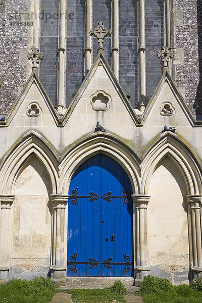 Portal der St Mary Kirche  Andover  Hampshire  England  Großbritannien  Europa