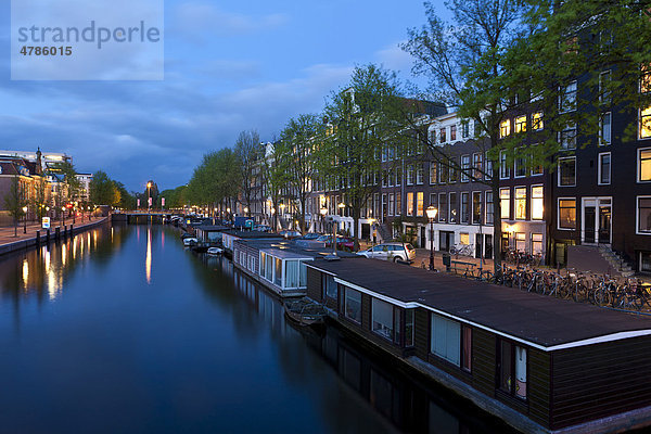 Hausboote an der Nieuwe Kreizersgracht  Amstel  Amsterdam  Holland  Niederlande  Europa