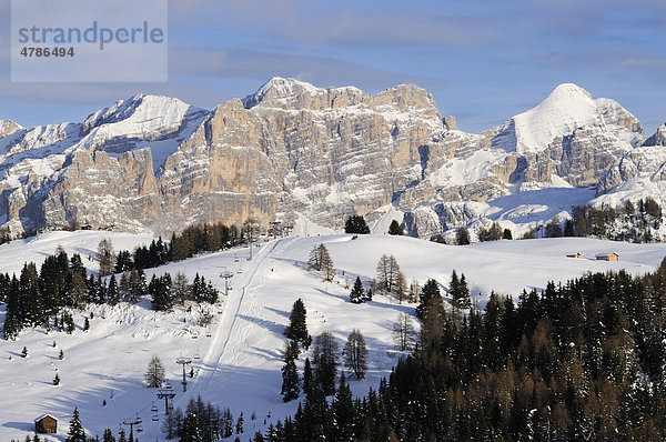 Blick von Hotel Col Alt auf den Piz Boe  Sella-Gruppe  Alta Badia  Südtirol  Italien  Europa