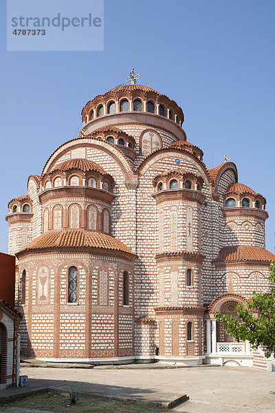 Kirche in Nea Moudania kurz vor der Halbinsel Kassandra  Chalkidiki  Makedonien  Griechenland  Europa