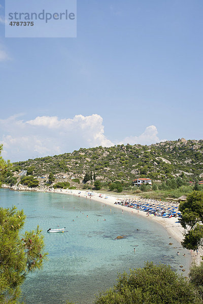 Strand in der Nähe des Kalogrias Strand auf der Halbinsel Sithonia  Chalkidiki  Makedonien  Griechenland  Europa