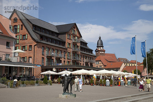 Hotel am Hafen  Luftkurort Waren Müritz  Mecklenburgische Seenplatte  Mecklenburg-Vorpommern  Deutschland  Europa