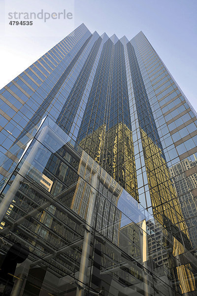 Glasfassade des Canary Wharf Tower  Chicago  Illinois  Vereinigte Staaten von Amerika  USA