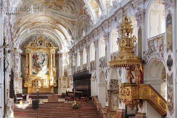 Innenansicht Freisinger Dom St. Maria und St. Korbinian  Freising  Oberbayern  Bayern  Deutschland  Europa