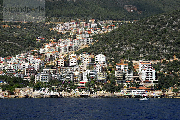 Häuser am Berghang  Kas  lykische Küste  Provinz Antalya  Mittelmeer  Türkei  Eurasien
