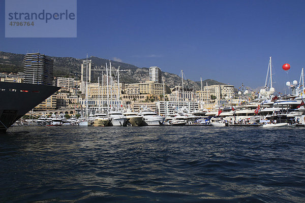 Port Hercule  Monaco Yacht Show 2010  Fürstentum Monaco  CÙte d'Azur  Mittelmeer  Europa