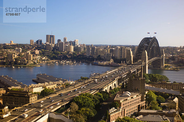 Harbour Bridge Brücke  Sydney  New South Wales  Australien