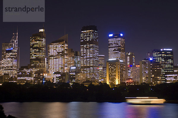 Skyline bei Nacht  Sydney  Bundesstaat New South Wales  Australien
