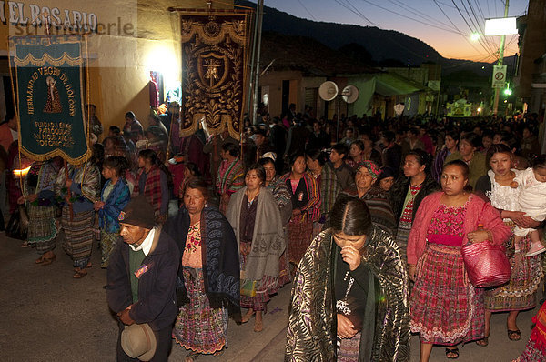 Osterprozession  Totonicapan  Guatemala  Zentralamerika