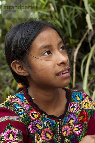 Mädchen  Portrait  San Lucas Toliman  Lago de Atitlan  Guatemala  Zentralamerika