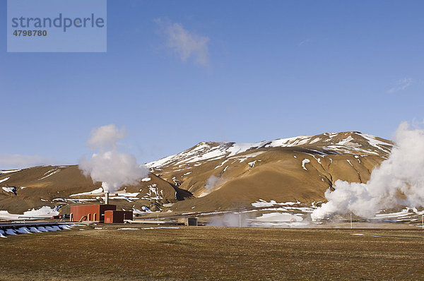 Krafla  geothermisches Kraftwerk in der Nähe vom See Myvatn  Reykjahlid  Island  Europa