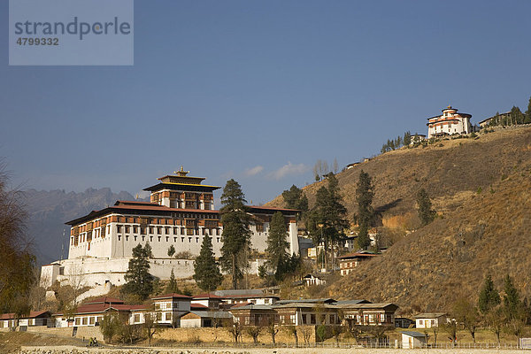 Paro Rimpong Dzong  Kloster in dem der Hollywood-Film 'Little Buddha' von Bernardo Bertolucci gedreht wurde  Paro  Bhutan  Königreich Bhutan  Südasien