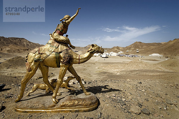 Wüstenvölker aus Ägypten treffen sich im Nationalpark Wadi el Gamal  Tal der Kamele  zum Kulturfestival der Beduinen  Südosten Ägypten  Afrika
