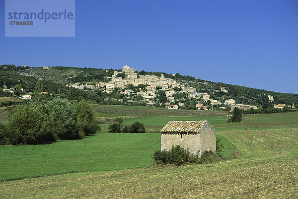 Dorf Simiane la Rotonde  Alpes de Haute Provence  Frankreich  Europa