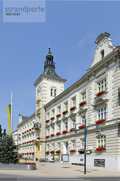 Rathaus  erbaut von E. Sehnal und J. Dunkel  1901  Hauptplatz  Mistelbach  Weinviertel  Niederösterreich  Österreich  Europa