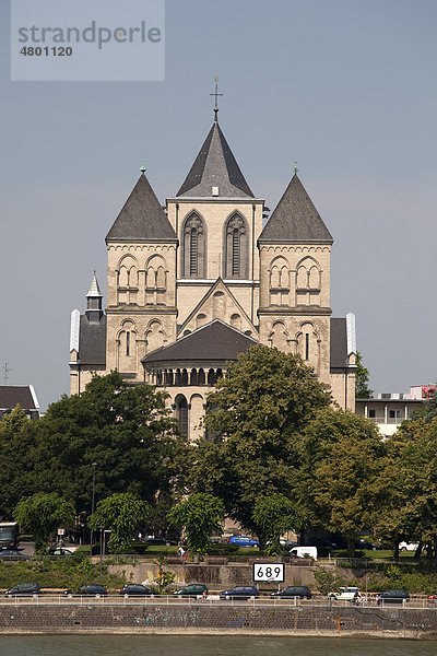 St. Kunibert  romanische Kirche  Köln  Nordrhein-Westfalen  Deutschland  Europa
