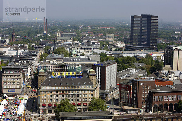 Innenstadt  Rathaus  rechts Hotel Handelshof  Essen  Nordrhein-Westfalen  Deutschland  Europa