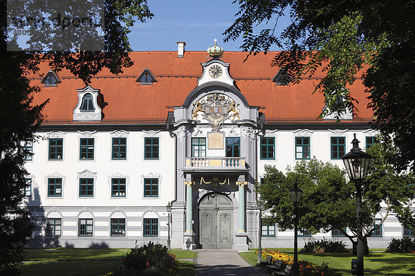 Ostportal  Fürstbischöfliche Residenz  Fronhof  Augsburg  Schwaben  Bayern  Deutschland  Europa