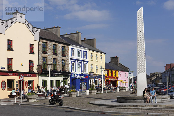 Stadtzentrum von Clifden  Connemara  County Galway  Republik Irland  Europa