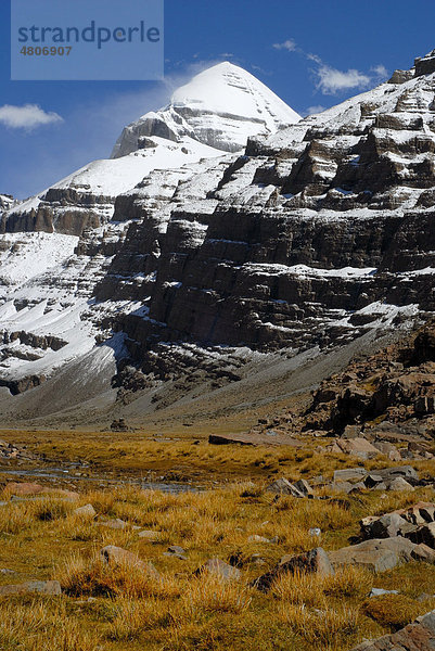 Heiliger Berg Mount Kailash  oder tibetisch Kang Rinpoche  Westtal  Provinz Ngari  Westtibet  Himalaya  Tibet  China  Asien