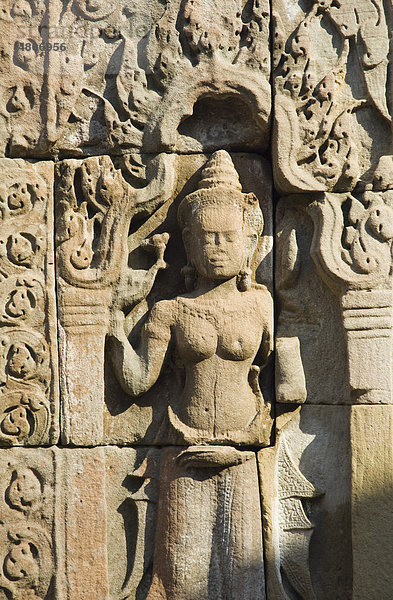 Apsara Tänzerin Relief  Preah Khan Tempel  Angkor Tempel  Siem Reap  Kambodscha  Indochina  Südostasien