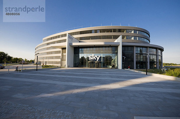 Neuer Unternehmenssitz der Sky Deutschland AG  Medienallee 26  Unterföhring  Bayern  Deutschland  Europa