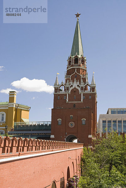 Troizkaja Turm  Kreml  Moskau  Russland