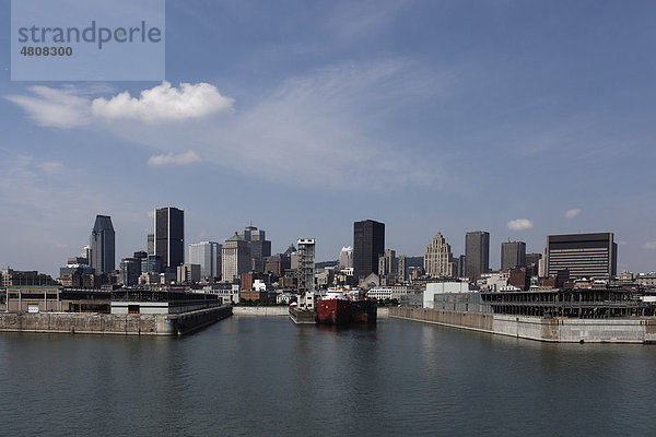 Hafen und Skyline  Montreal  Quebec  Kanada