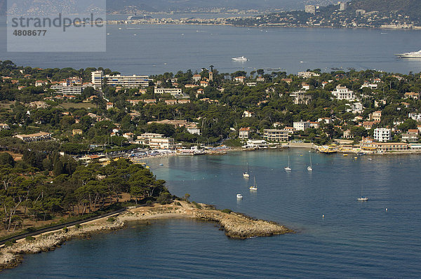 Luftaufnahme  Cap d'Antibes  DÈpartement Alpes-Maritimes  Region Provence-Alpes-CÙte d'Azur  Frankreich  Cote d'Azur  Europa