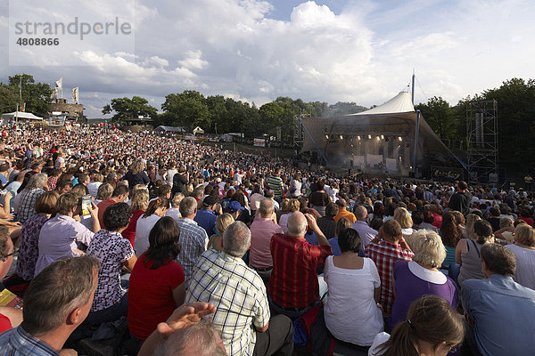 Konzert der Popband PUR auf der Freilichtbühne Loreley  St. Goarshausen  Rheinland-Pfalz  Deutschland  Europa