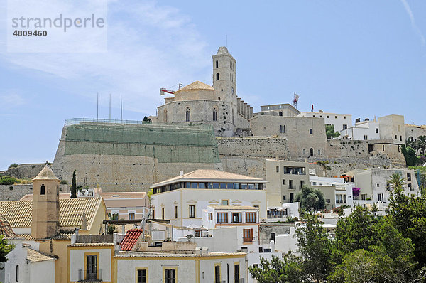 Catedral Nostra Senyora de las Neus  Kathedrale  Dalt Vila  Unesco Weltkulturerbe  historische Altstadt  Eivissa  Ibiza  Pityusen  Balearen  Insel  Spanien  Europa