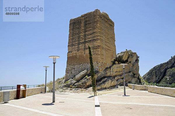La Torre Blai  Turm  Burg  ehemalige Windmühle  Kleinstadt  Xixona  Jijona  La Vila Joiosa  Villajoyosa  Costa Blanca  Provinz Alicante  Spanien  Europa