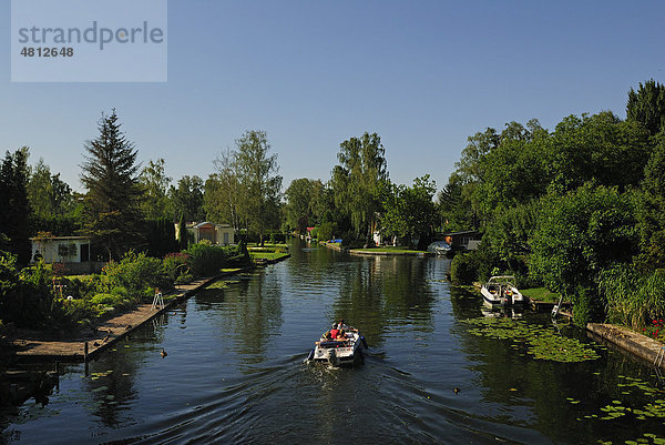 Neu-Venedig  Wohnsiedlung und Wochenendhaussiedlung im Ortsteil Rahnsdorf  Ortslage Hessenwinkel  am Müggelsee  Köpenick  Berlin  Deutschland  Europa