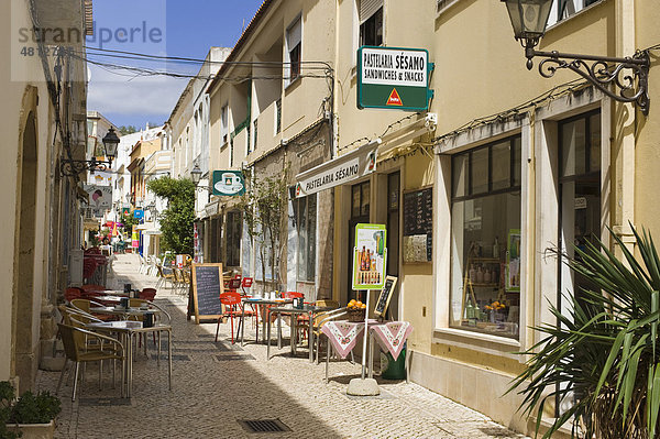 Altstadtgasse  Silves  Algarve  Portugal  Europa