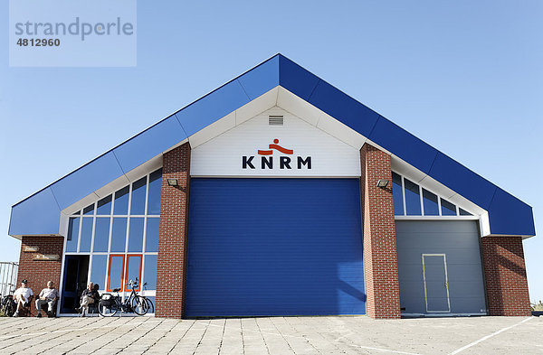 Station der Königlich Niederländischen Rettungsgesellschaft KNRM  Westkapelle  Walcheren  Provinz Zeeland  Niederlande  Benelux  Europa