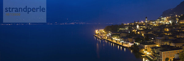 Limone bei Nacht  Gardasee  Lombardei  Italien  Europa