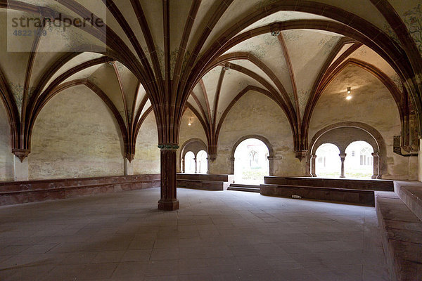 Das alte Kloster Eberbach  Eltville am Rhein  Rheingau  Hessen  Deutschland  Europa