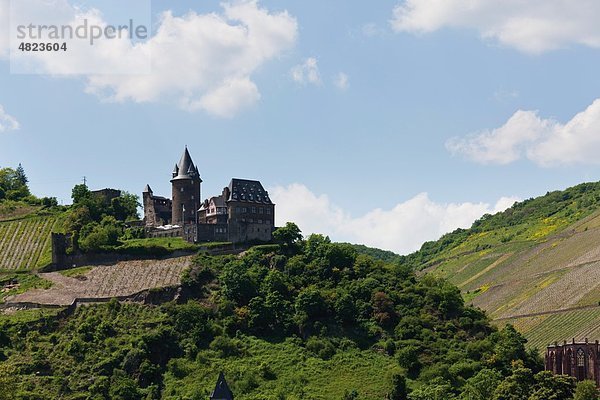 Europa  Deutschland  Rheinland-Pfalz  Blick auf Burg Stahleck und Bacharachdorf
