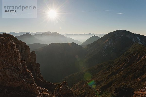 Deutschland  Bayern  Blick auf heimgarten und herzogstand alps