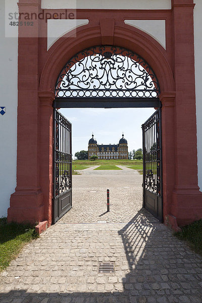 Schloss und Park Seehof  Memmelsdorf  Oberfranken  Bayern  Deutschland  Europa