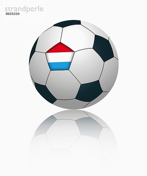 Luxemburger Flagge auf Fußball  Nahaufnahme