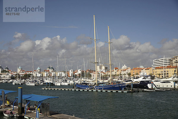 Yachthafen in Vilamoura  Algarve  Portugal  Europa