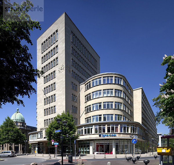 Deutschlandhaus  Verwaltungsgebäude  Essen  Ruhrgebiet  Nordrhein-Westfalen  Deutschland  Europa