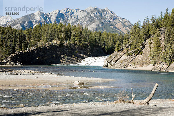 Banff Nationalpark mit Rockies im Hintergrund  Kanada