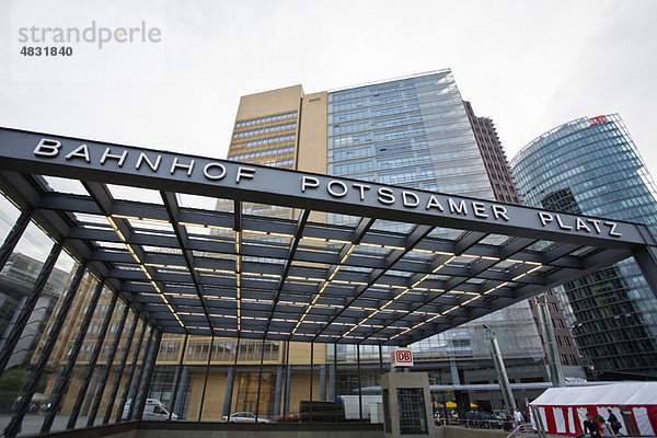 Deutschland  Berlin  Bahnhof Potsdamer Platz