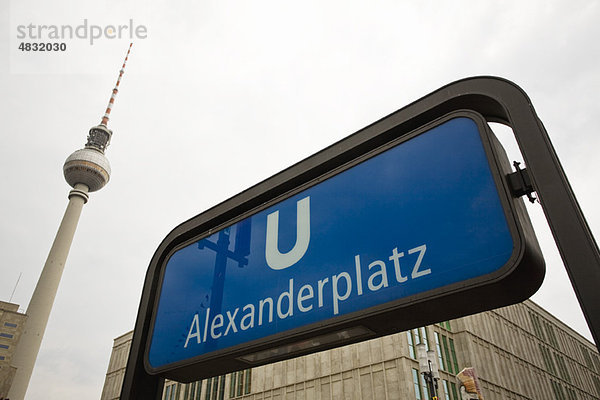 Deutschland  Berlin  U-Bahn-Eingang Alexanderplatz